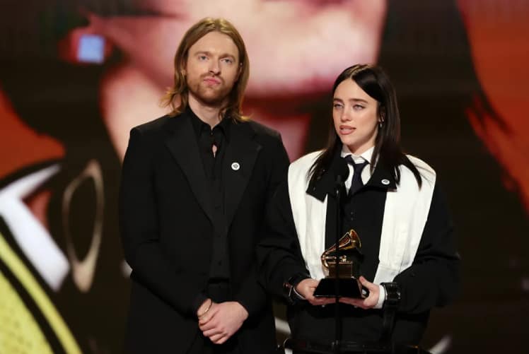 Billie Eilish sparks ICE backlash at Grammys remarks –