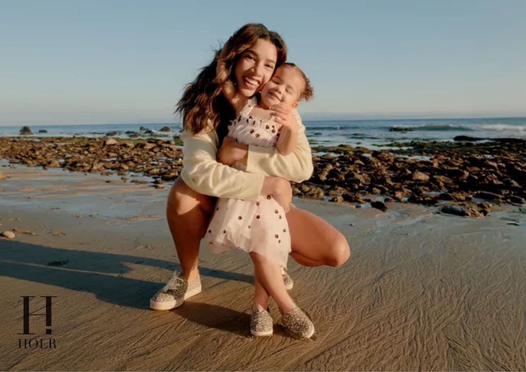 Hannah Bronfman on Motherhood and Reinventing Her Life –