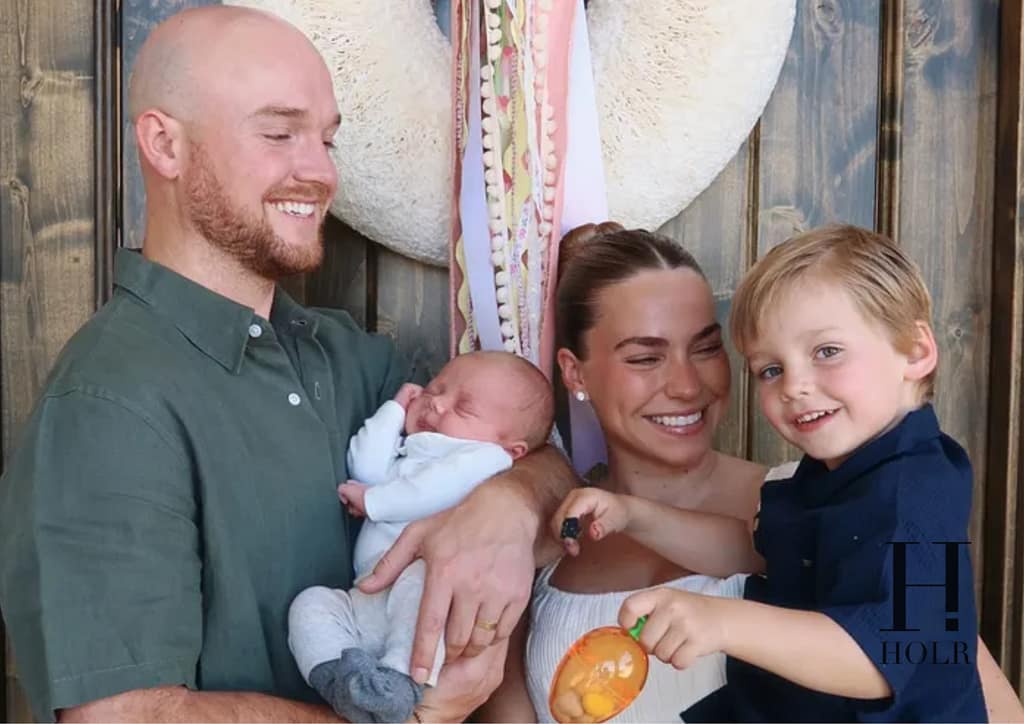Emilie Kiser Shares Rare Family Photo –