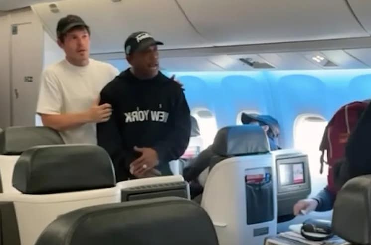 Ja Rule apologizes after Delta flight shouting incident