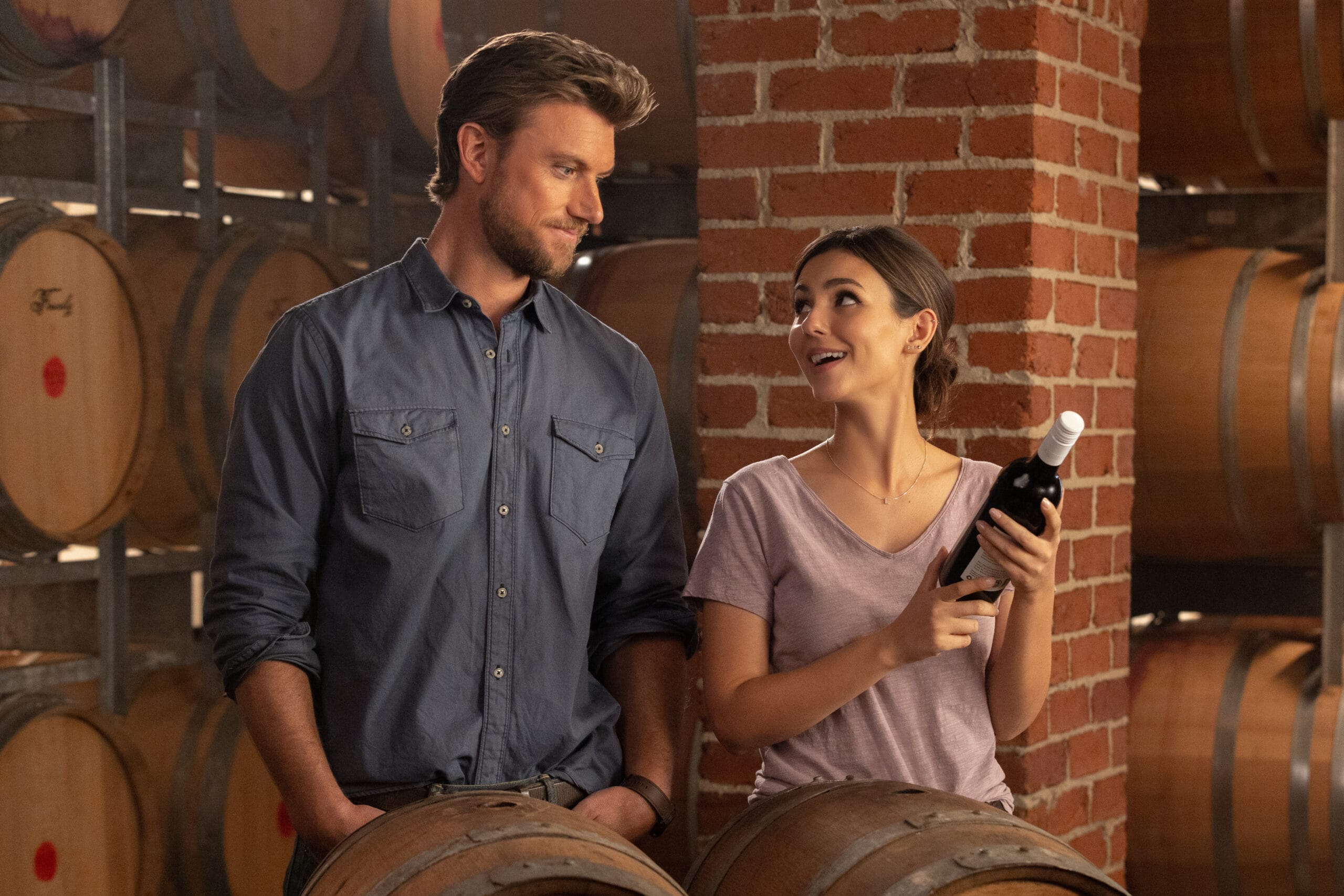 (L to R) Adam Demos as Max, Victoria Justice as Lola in A Perfect Pairing.