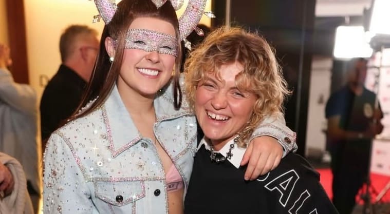 JoJo Siwa Ex-Girlfriend Explained