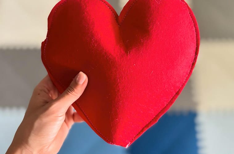 Alia Bhatt Daughter Raha Kapoor Gesture Goes Viral On Social Media