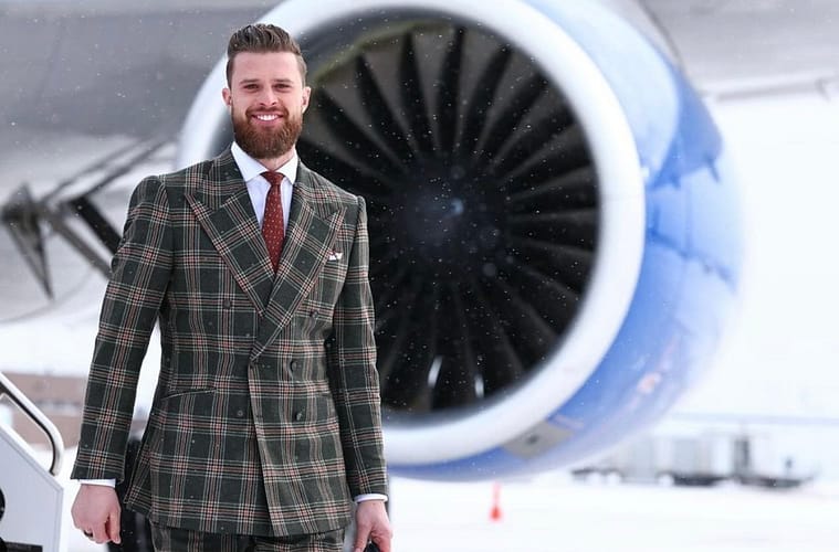 Chiefs' Harrison Butker and wife Isabelle walk the red carpet