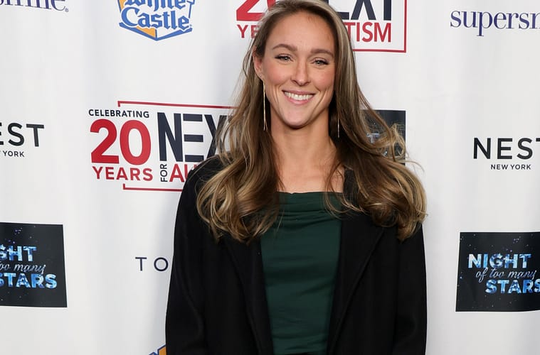 Kylie Kelce Calls for Respect Amid Pregnancy Comments