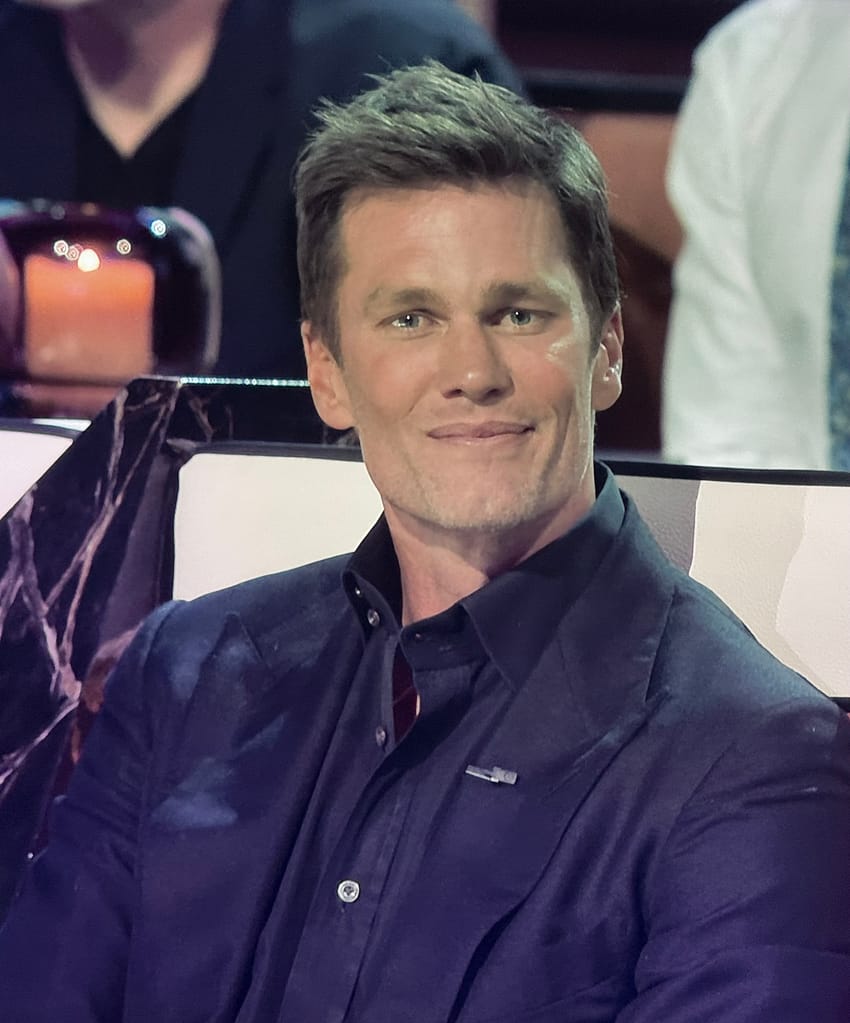 Why did Tom Brady Tell Jeff Ross To Stop Roast