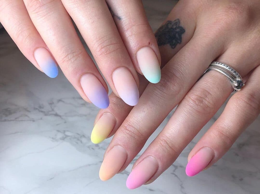 Ombre Nails