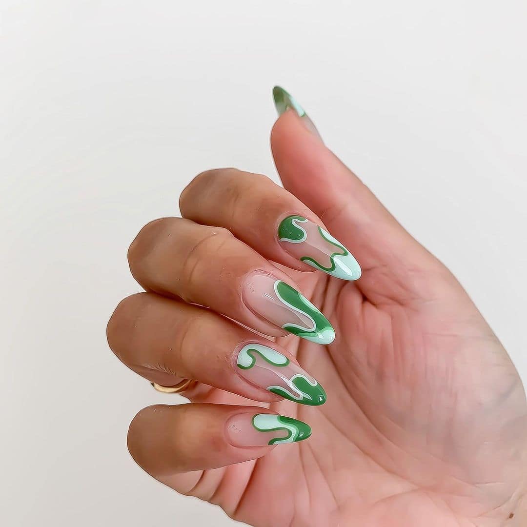 Wavy Nails