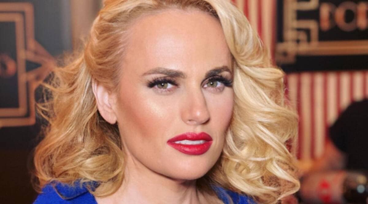 Rebel Wilson glammed up.