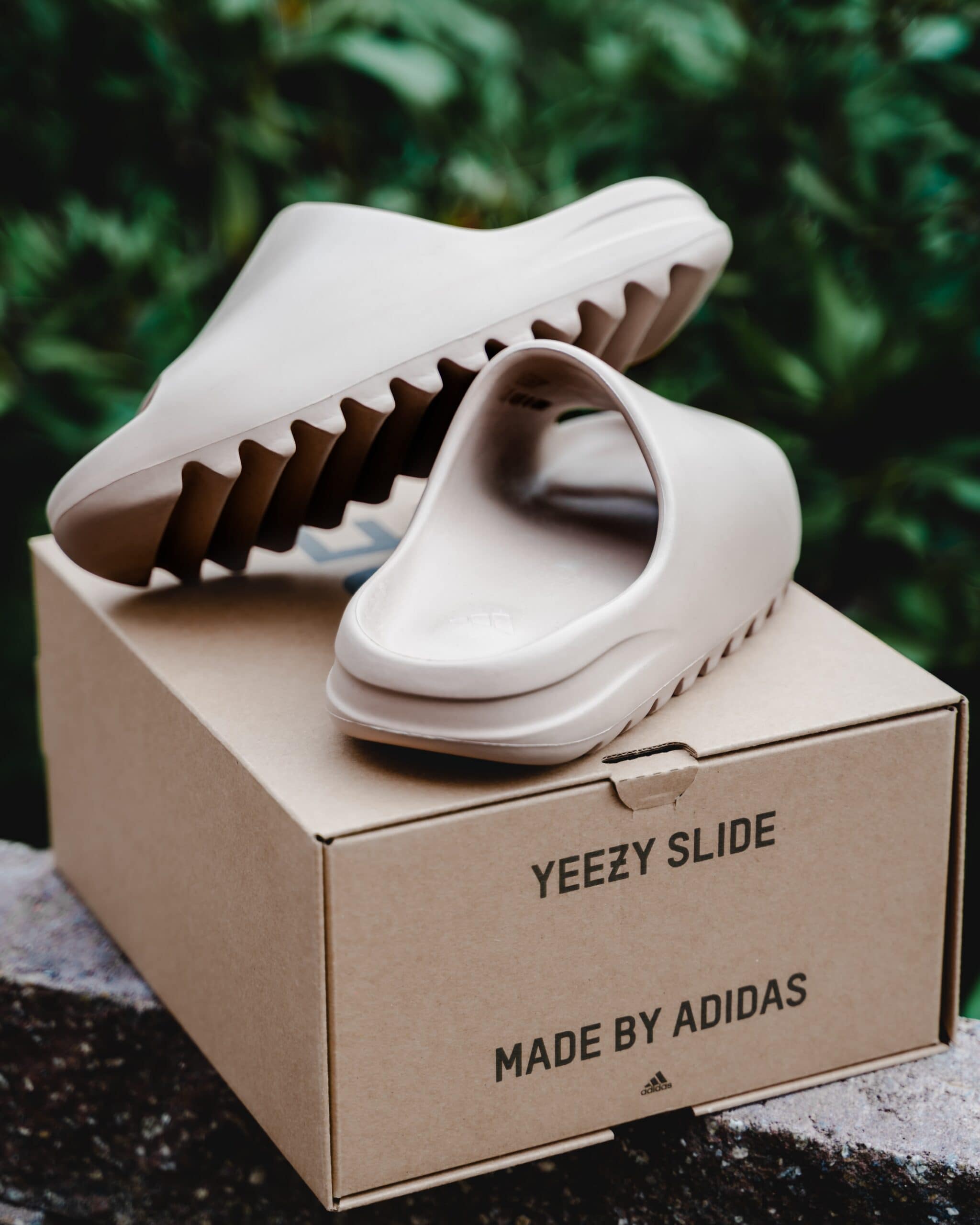 kanye west yeezy shoes