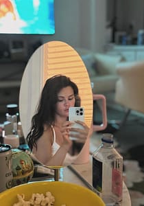 Selena Gomez Addresses Plastic Surgery Rumours