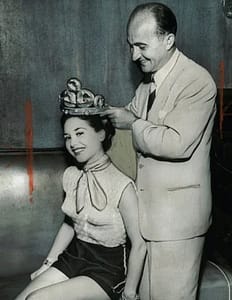 Iconic Gossip Columnist Cindy Adams Given a Gracie Award