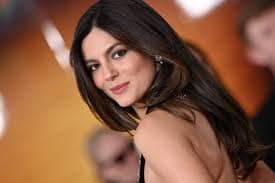 Monica Barbaro’s ‘Surreal’ Meeting with Joan Baez