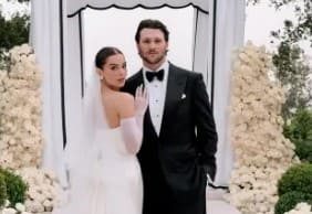 Hailee Steinfeld’s Wedding Dress Left Josh Allen ‘Stunned’