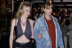sophie turner and taylor swift