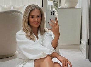 Molly Mae Engagement Ring