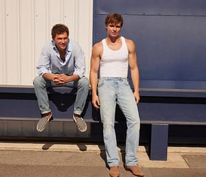 Cooper Koch Didn't Wear A Prosthetic in Monsters Shower Scene