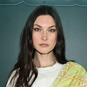 harry styles italian boat trip