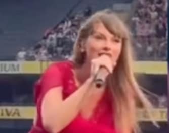 Travis Kelce Surprises Taylor Swift Video