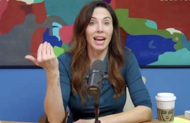 Whitney Cummings Defends Riyadh Comedy Festival Participation, Dismissing Critics as "Racist"