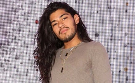 Kylie Jenner’s Hairstylist Jesus Guerrero Dies from Pneumonia and Fungal Infection