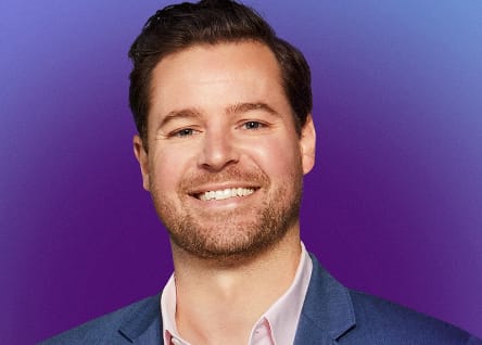 What's The Deal With Love is Blind Dave Sister?