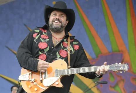 Mavericks Frontman Raul Malo Passes Away at 60