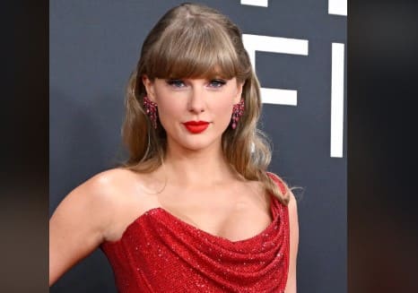 Taylor Swift's Engagement Ring Designer Speaks Out on Public Reaction