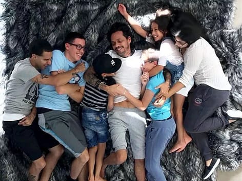 Marc Anthony and his kids.