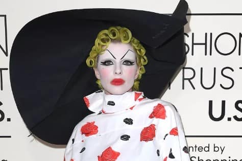 Julia Fox Stuns in Bold Mime Makeup at Fashion Trust U.S. Awards