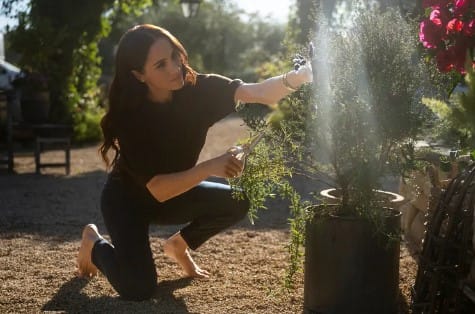 Meghan Markle Recalls Bath & Body Works Obsession, Teen Magazine Tip on “Getting a Boy to Like You”