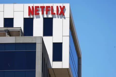 Netflix CEOs Praise Warner Bros Deal