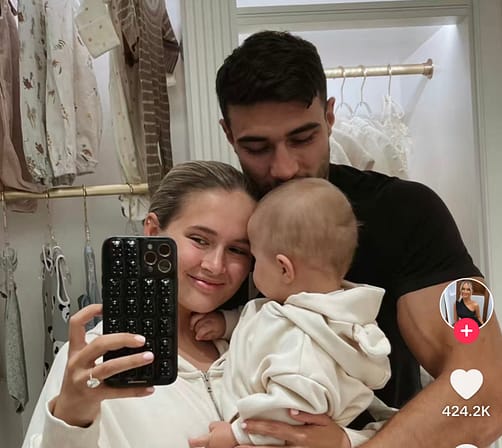 Molly Mae engagement ring