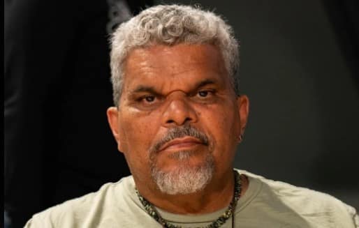 Luis Guzmán Subtly Shades Jennifer Lopez on Hot Ones — Just “OK”