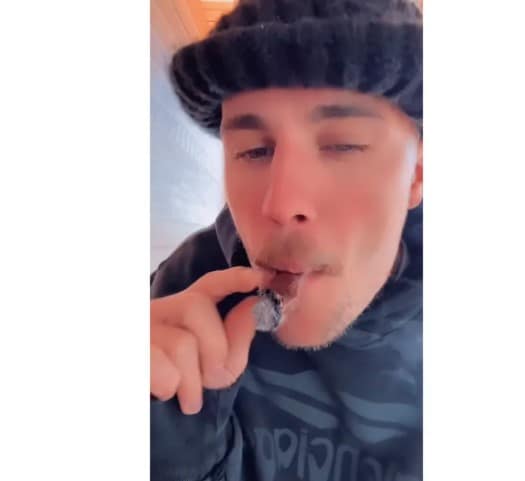 Justin Bieber’s Smoking Video Sparks Fan Concern Amid Health Rumors