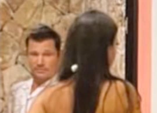 Alara Perfect Match Crying Nick Lachey Host Ignores Her