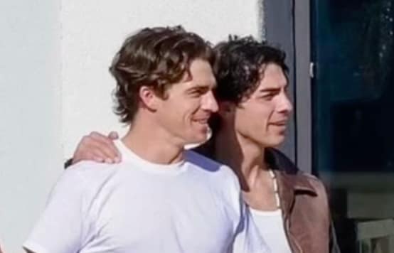 joe jonas and spencer neville