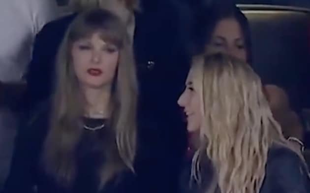 taylor swift brittany mahomes