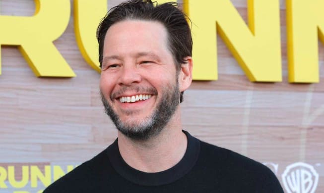 Ike Barinholtz to Play Elon Musk in OpenAI Crisis Film