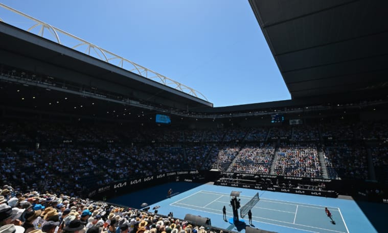 Australian Open issues maximum heat warning amid 45C forecast