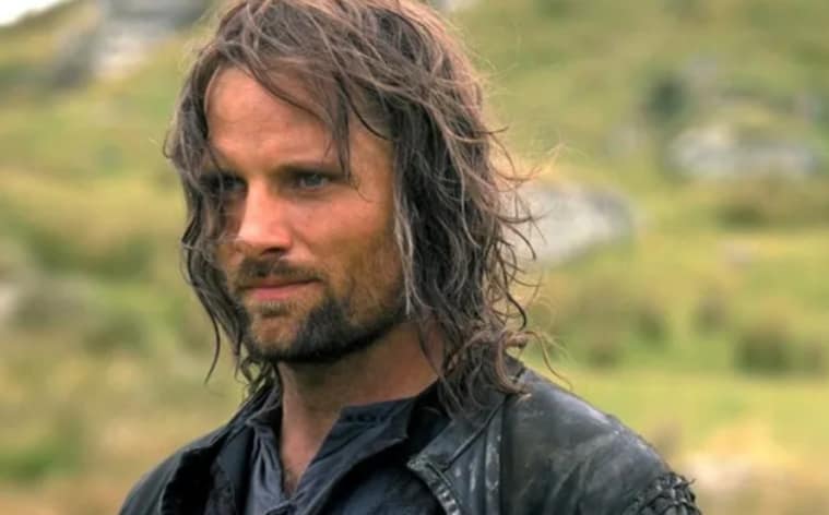 Viggo Mortensen filmed side-on after surfing injury