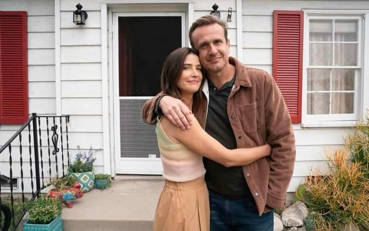 Cobie Smulders and Jason Segel reunited in Shrinking