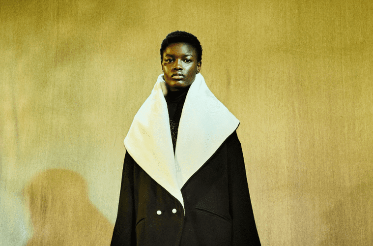 A model wearing look 16 from Edeline Lee's F/W 2022 collection