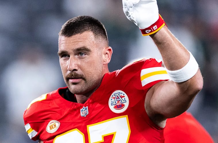 travis kelce tweets