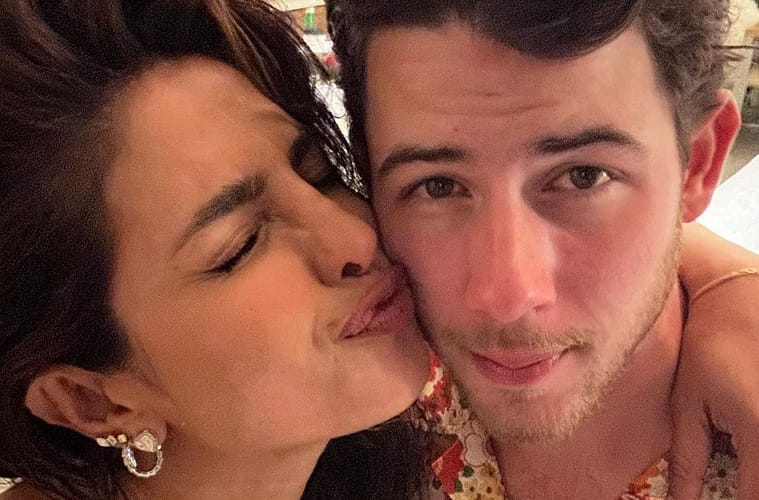 Priyanka Chopra Shares Pictures Of Christmas Décor At Home