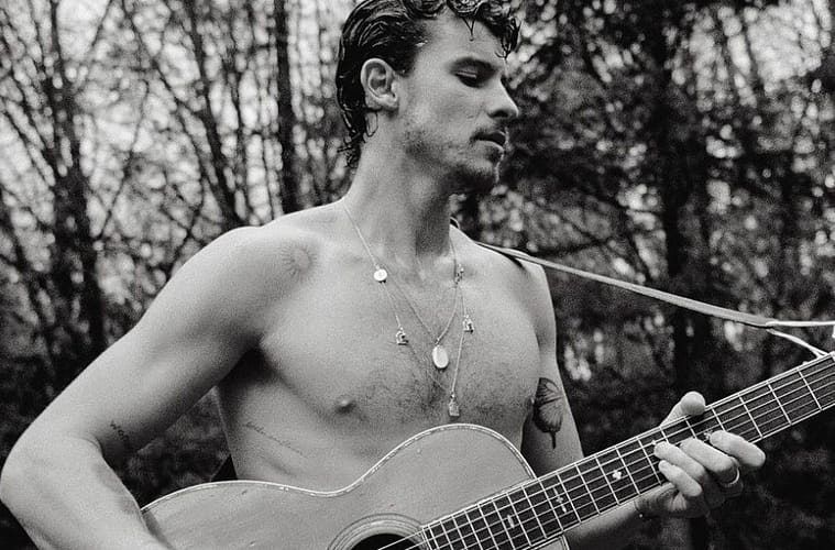 Shawn Mendes Returns with New Album "Shawn"