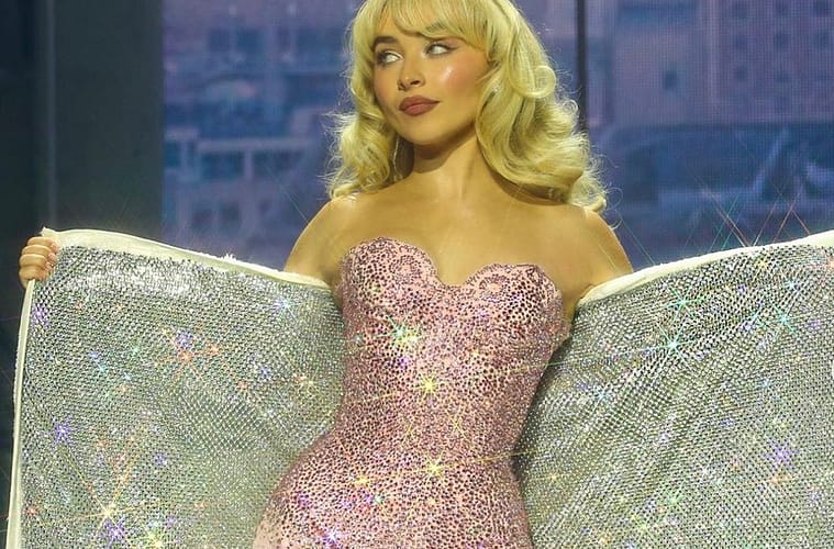 Sabrina Carpenter Viral Opening Concert Sequence