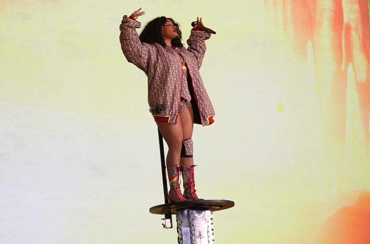 SZA Tweaks Mixes on 'SOS' Deluxe Edition After Re-Listening with a "Clear Mind"