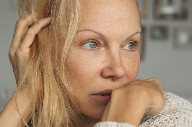 Why Pamela Anderson Doesn't Wear Makeup Explained