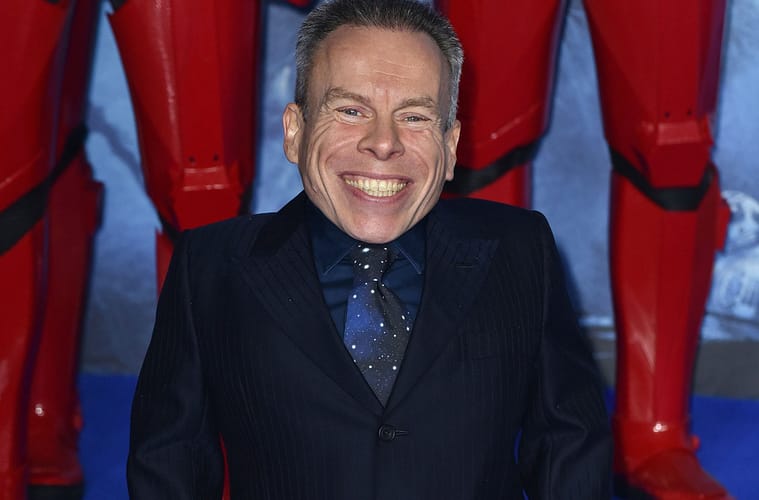 Warwick Davis to Receive BAFTA Fellowship